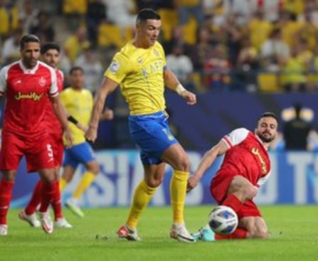 Al-Nassr vs Persepolis, Ronaldo Tolak Hadiah Penalti Dari Wasit